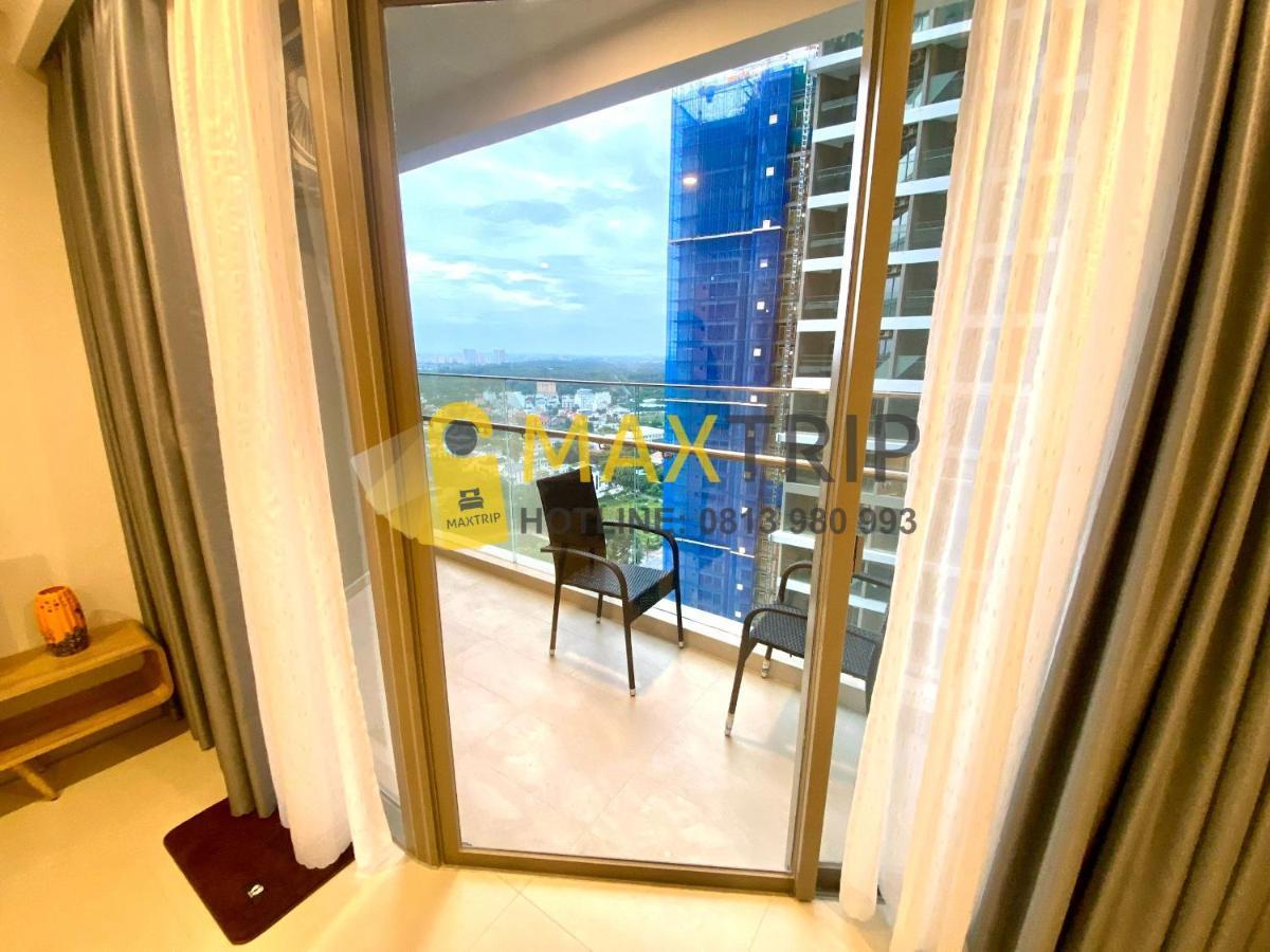 Maxtrip Homestay Luxury - Beachfront - Infinity Pool Вунгтау Екстер'єр фото